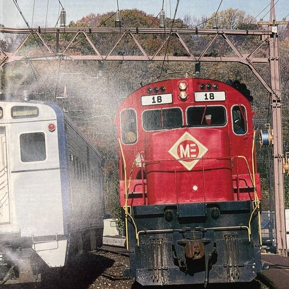 Trains Magazine of Railroading u September 1996 Vol 56 No 9 Short Lines and Mer - Picture 7 of 15